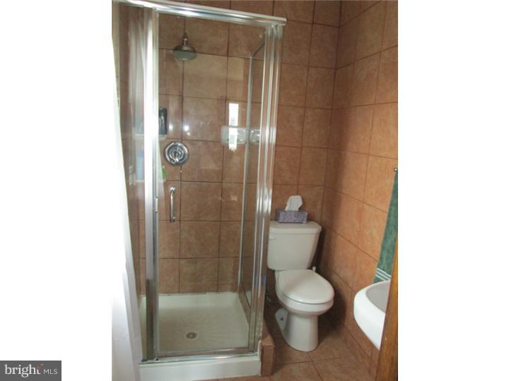 1266 Southampton Road Philadelphia, PA 19116 - Photo 16 of 24 Bathroom