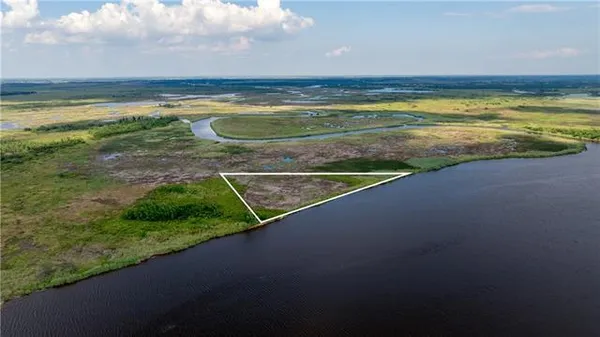 $15,000,000 | 0 Off Of Big Lake Rd Lake, Lake Charles, LA 70605