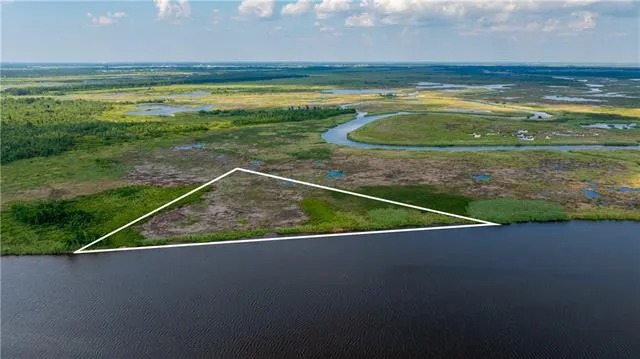 $15,000,000 | 0 Off Of Big Lake Rd Lake, Lake Charles, LA 70605