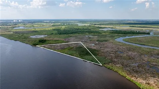 $15,000,000 | 0 Off Of Big Lake Rd Lake, Lake Charles, LA 70605
