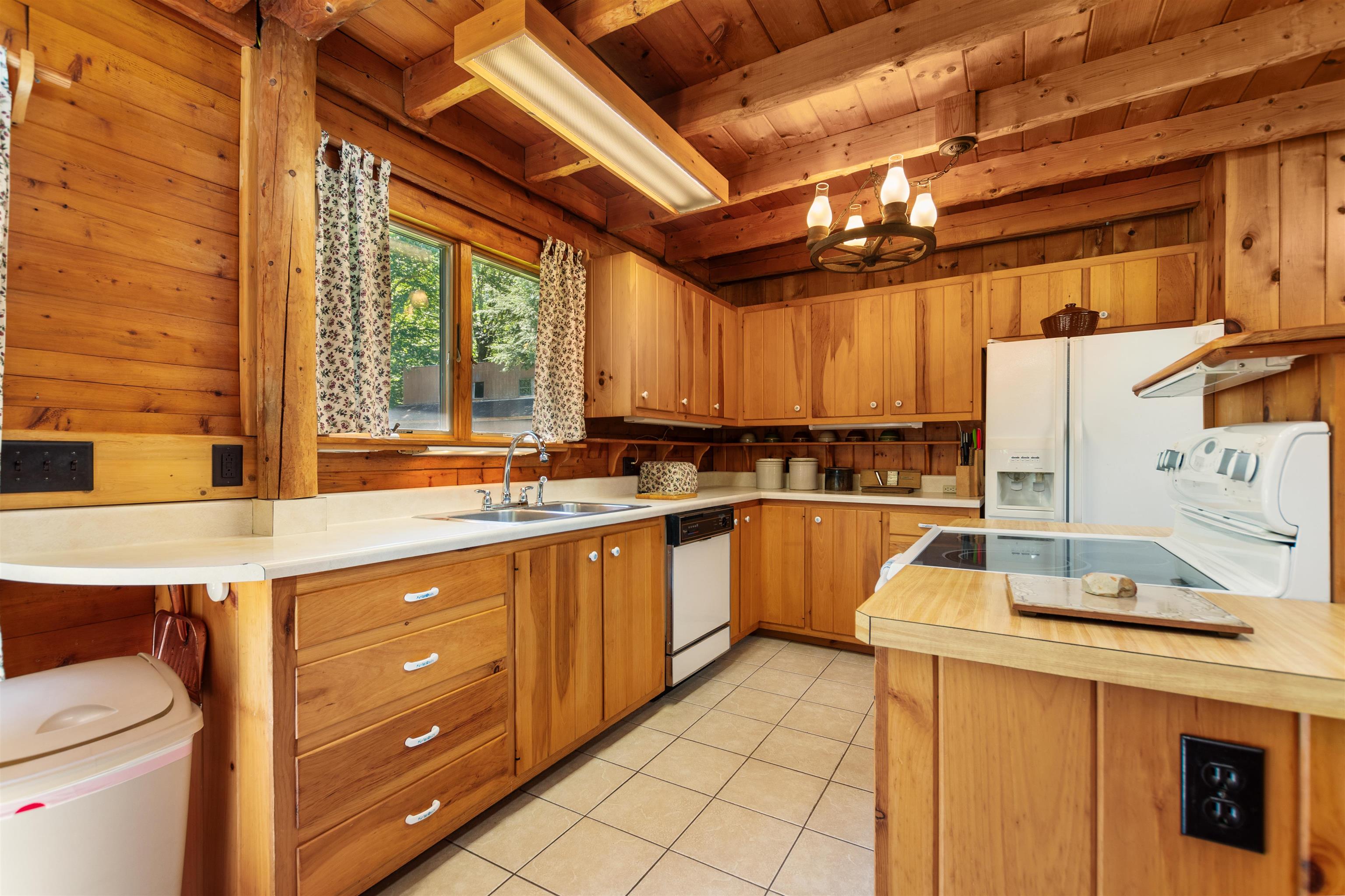 429 Lancaster Road Northumberland, NH 03582 - Photo 38 of 40