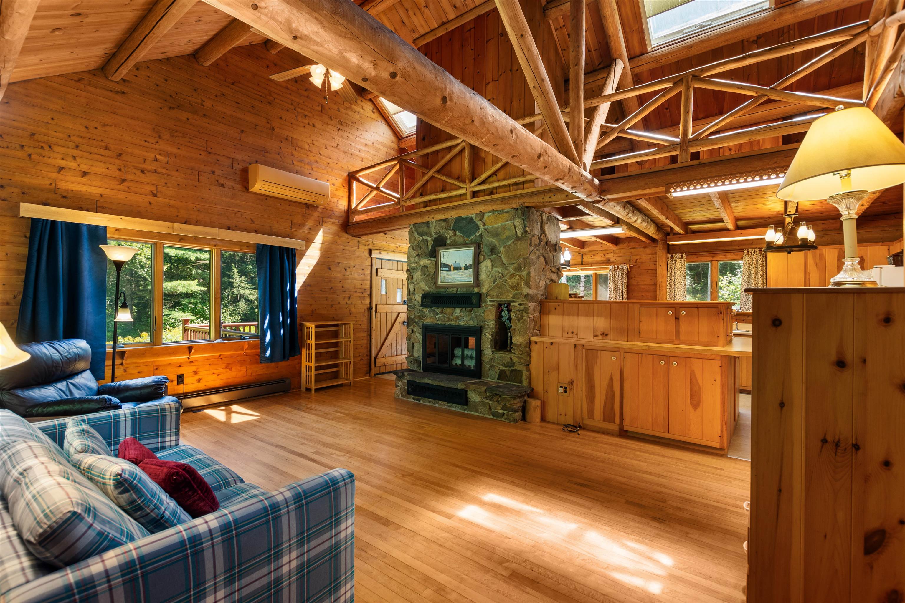 429 Lancaster Road Northumberland, NH 03582 - Photo 7 of 40