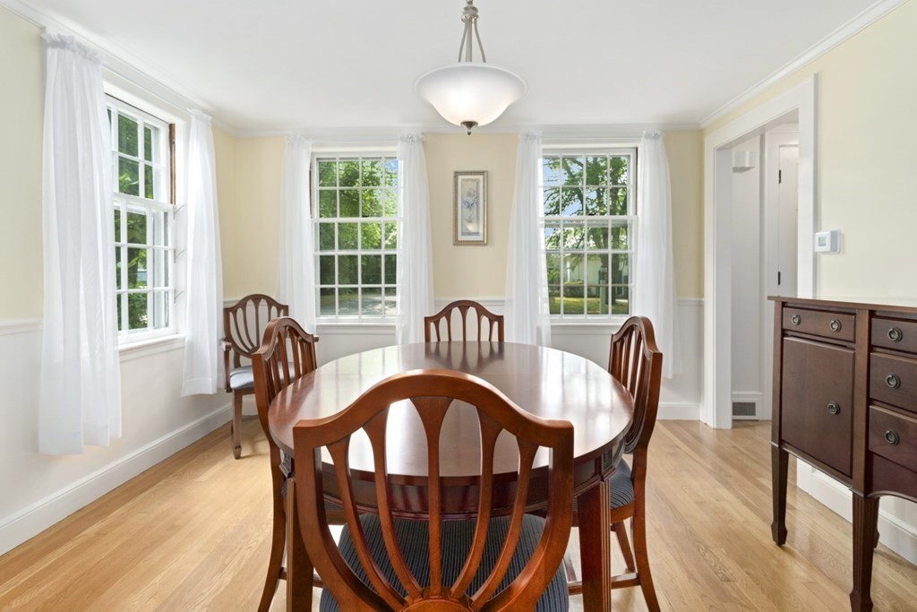 35 Carter Road Lynnfield, MA 01940 - Photo 13 of 32 Gallery Image 13