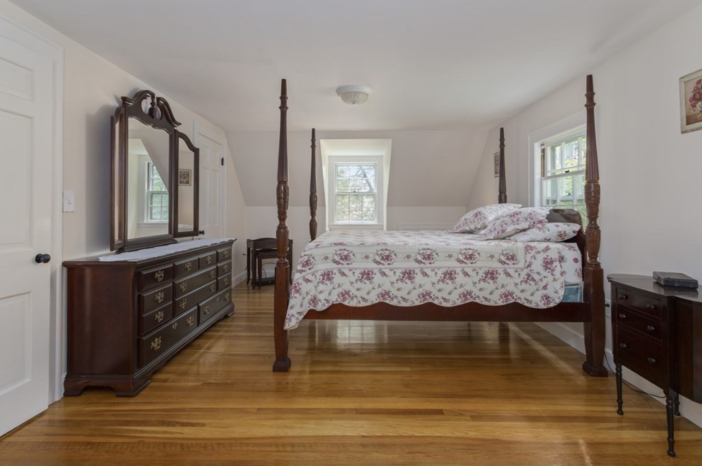 35 Carter Road Lynnfield, MA 01940 - Photo 20 of 32 Gallery Image 20