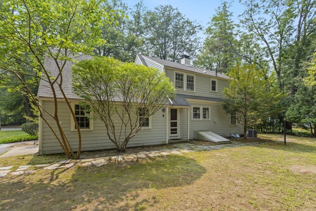 35 Carter Road Lynnfield, MA 01940 - Photo 30 of 32 Gallery Image 30