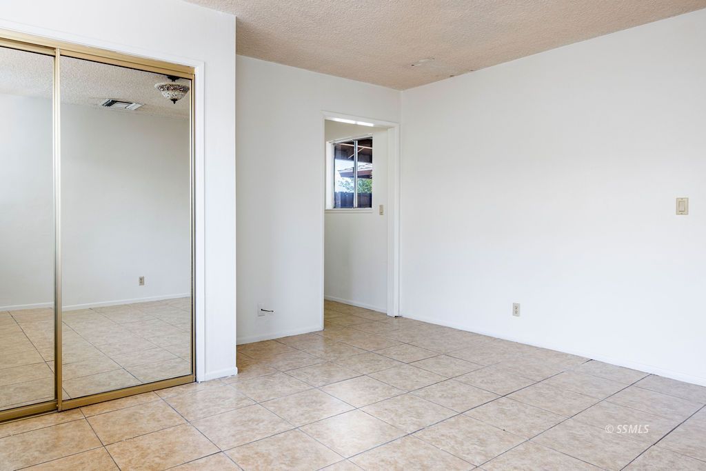 230 Larkspur Street Ridgecrest, CA 93555 - Photo 23 of 39