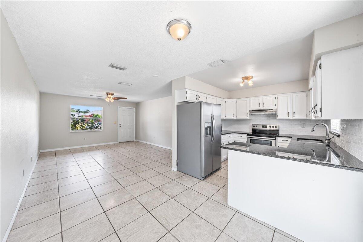 982 Castile Road Southeast Palm Bay, FL 32909 - Photo 10 of 24 09-untitled-7