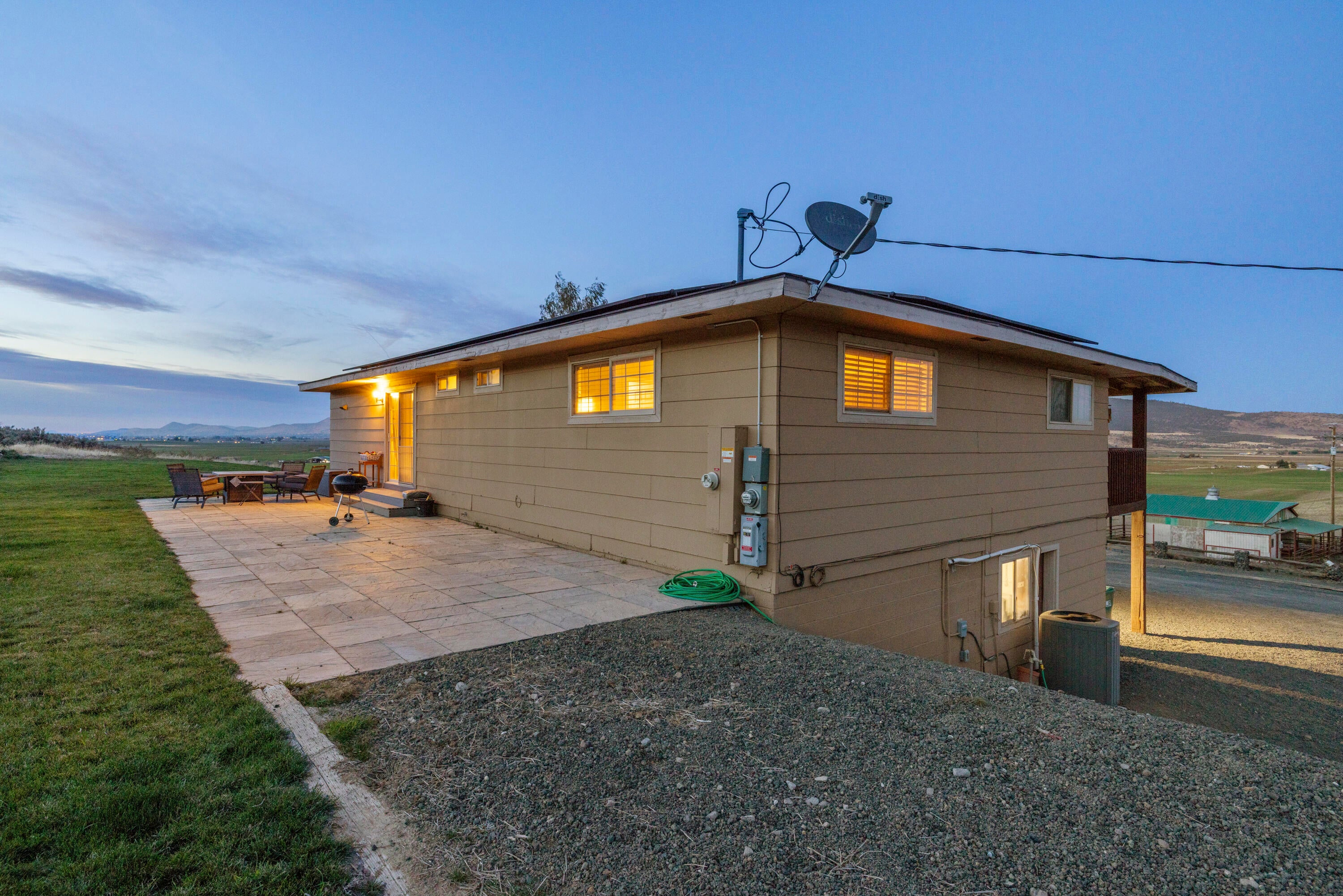 10580 Buesing Road Klamath Falls, OR 97603 - Photo 66 of 89 10580BuesingRd-95