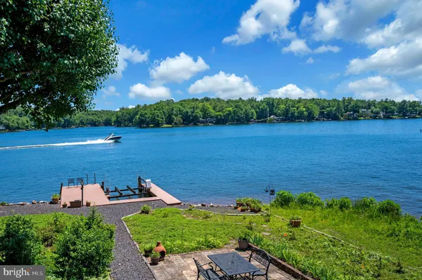 $1,250,000 | 102 Flat Run, Locust Grove, VA 22508