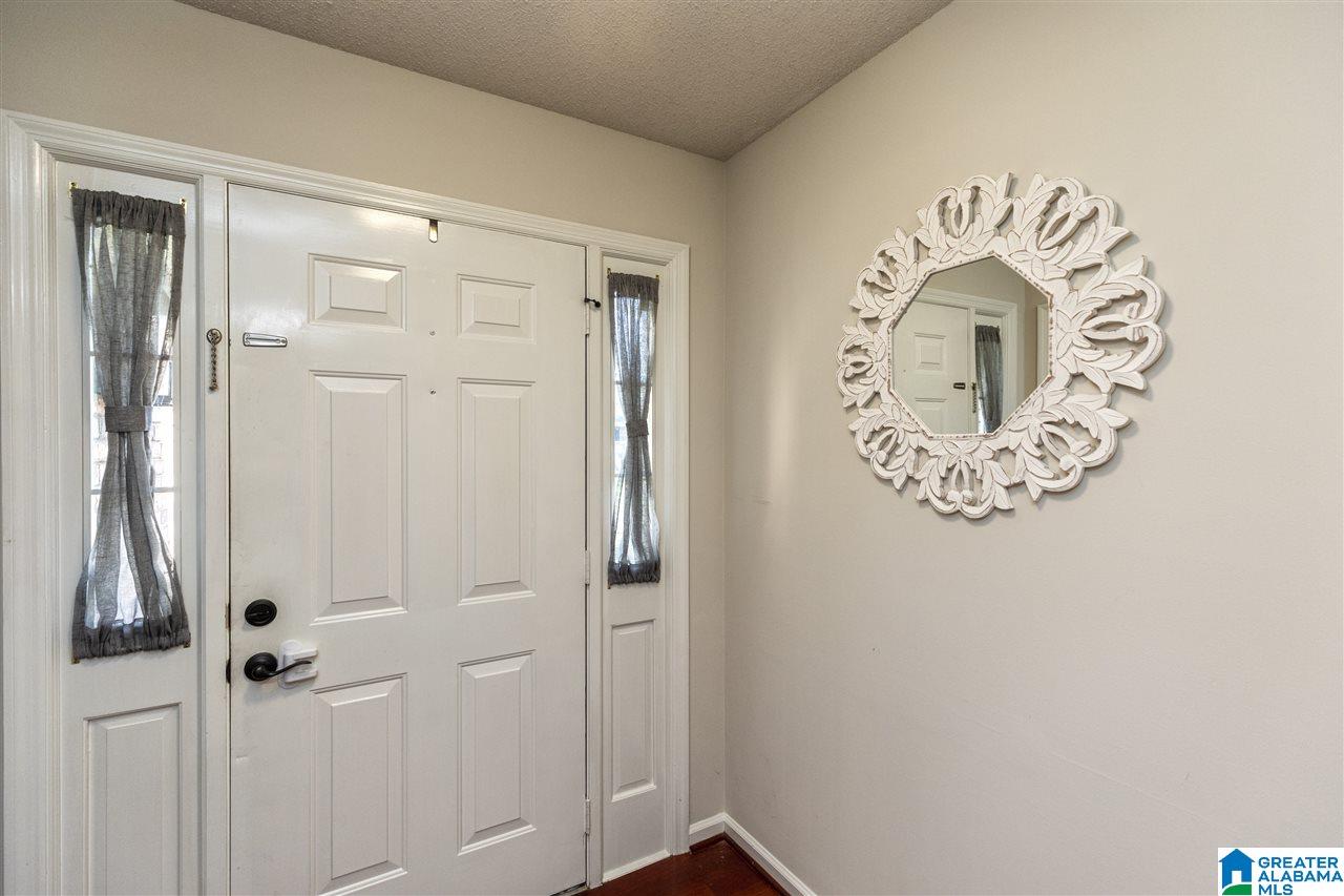 869 Springmeadow Drive Gardendale, AL 35071 - Photo 16 of 50