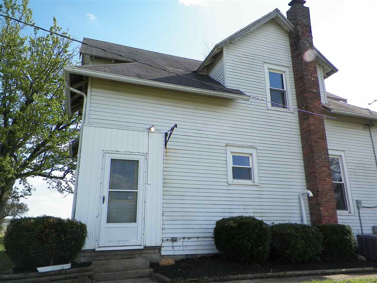 12401 South 200 E Road Muncie, IN 47302 - Photo 2 of 15 Gallery Image 2