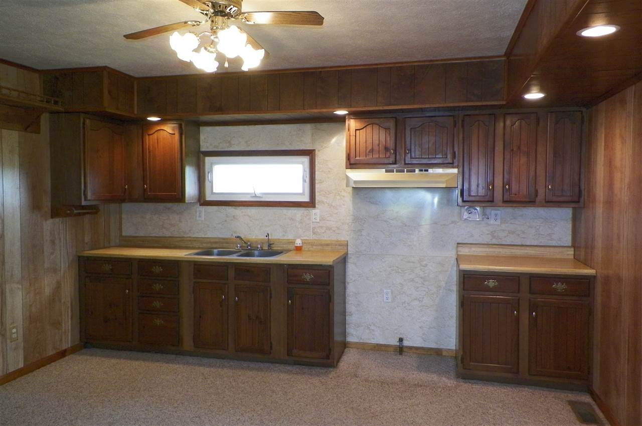 12401 South 200 E Road Muncie, IN 47302 - Photo 10 of 15 Gallery Image 10