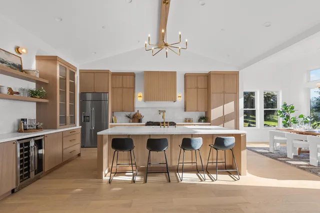 $1,399,990 | 23672 Darkhorse Drive, Auburn, CA 95602