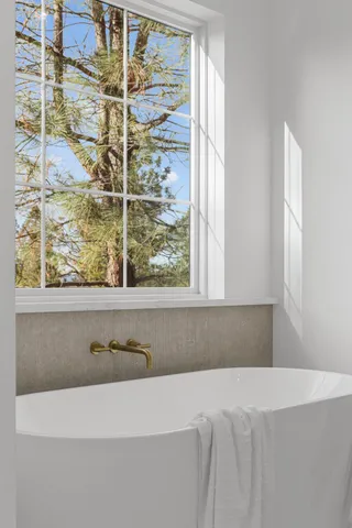 $1,399,990 | 23672 Darkhorse Drive, Auburn, CA 95602