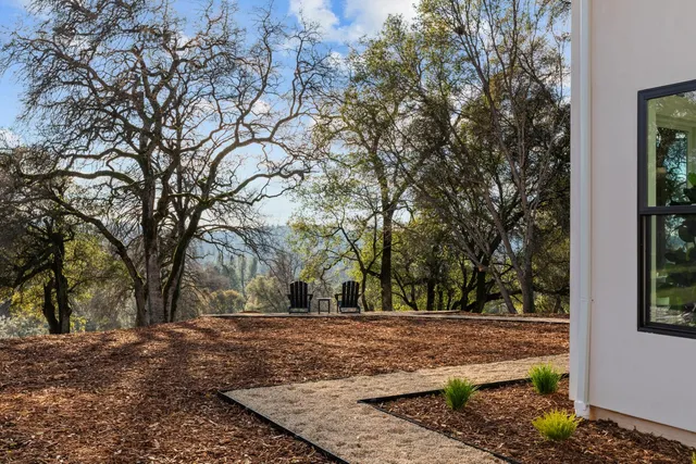 $1,399,990 | 23672 Darkhorse Drive, Auburn, CA 95602