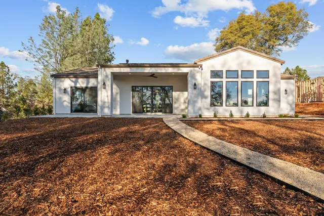 $1,399,990 | 23672 Darkhorse Drive, Auburn, CA 95602