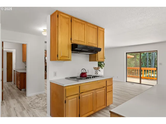 $1,490,000 | 93933 Marcola Road, Marcola, OR 97454