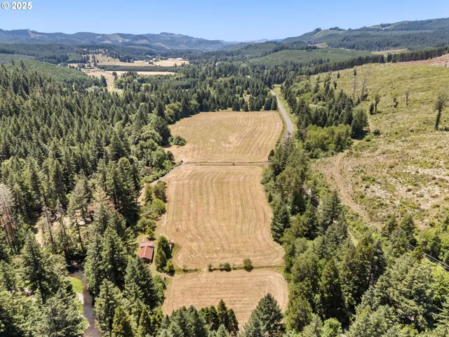 $1,490,000 | 93933 Marcola Road, Marcola, OR 97454