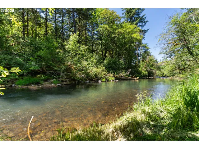 $1,490,000 | 93933 Marcola Road, Marcola, OR 97454