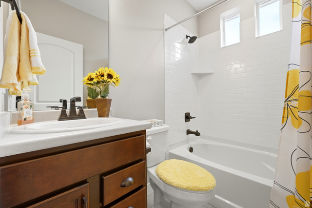 11508 Kitty Hawk Road South Jordan, UT 84009 - Photo 19 of 38