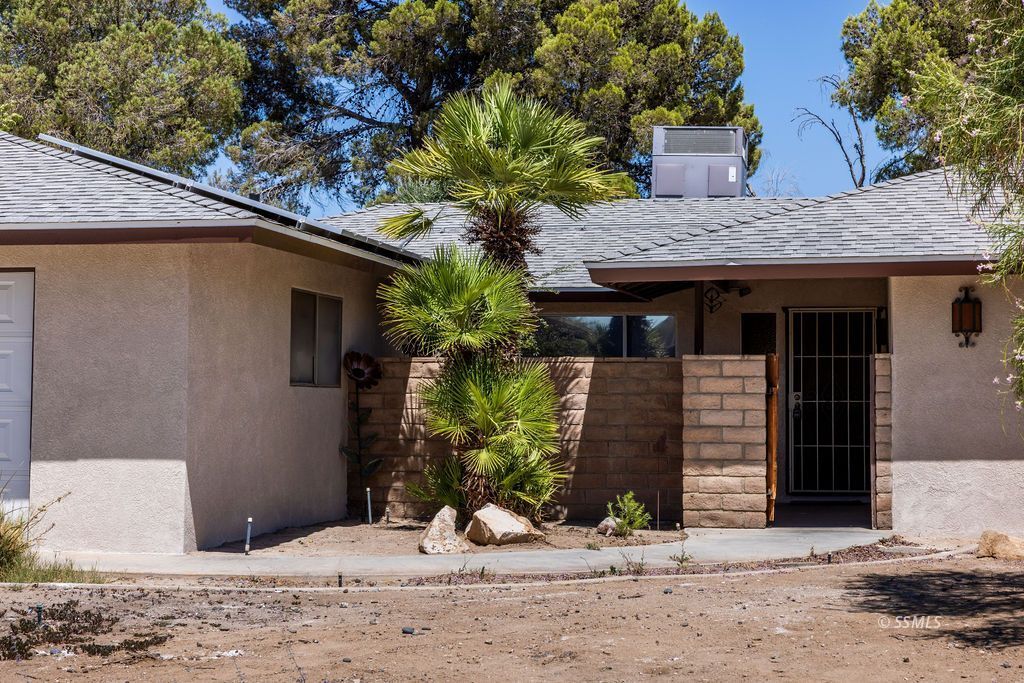 230 Larkspur Street Ridgecrest, CA 93555 - Photo 4 of 39