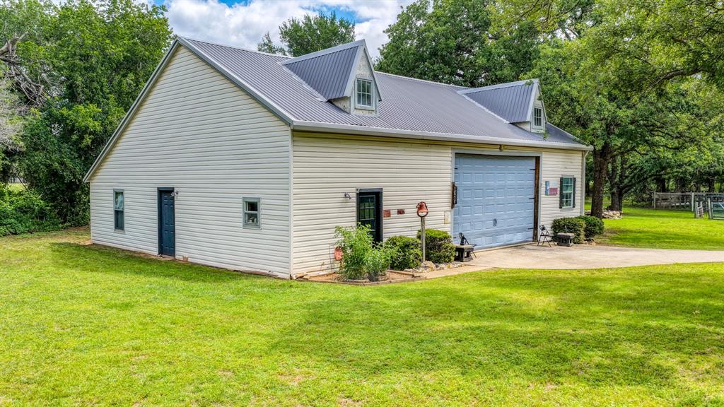 1275 Old Reno Road Springtown, TX 76082 - Photo 28 of 39
