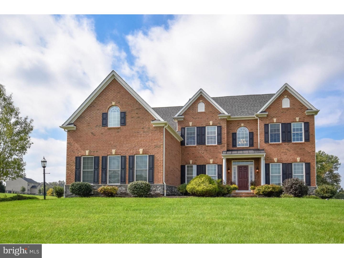 623 Fairway Drive Telford, PA 18969 - Photo 1 of 37 Exterior Front