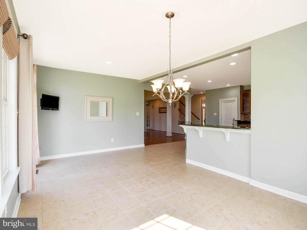623 Fairway Drive Telford, PA 18969 - Photo 5 of 37 Breakfast Room