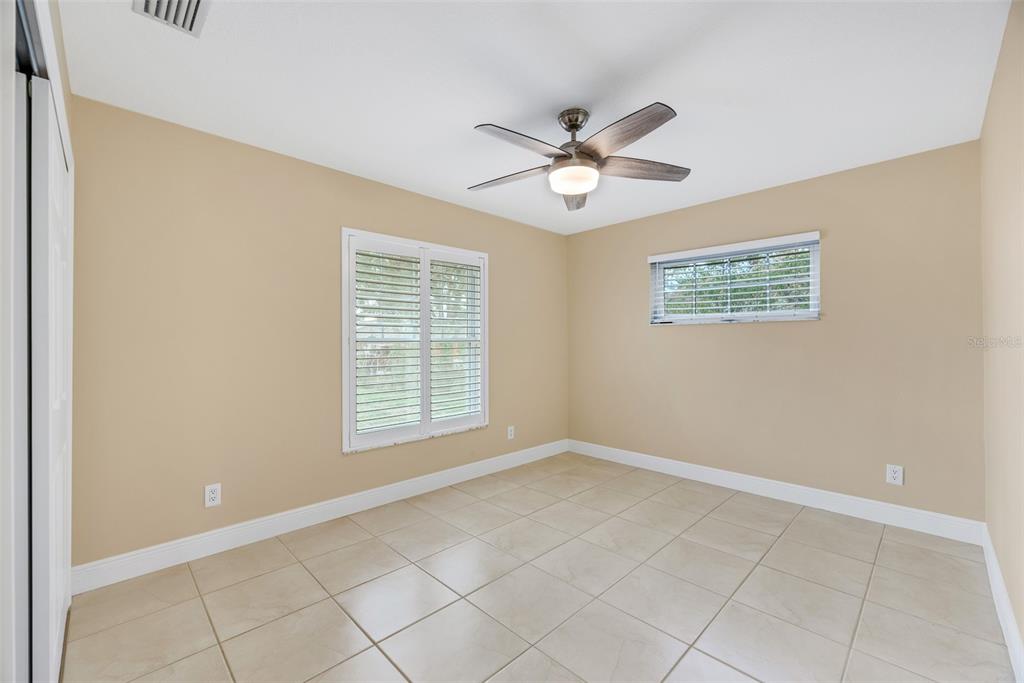 911 Silver Palm Way Apollo Beach, FL 33572 - Photo 31 of 35 a view of an empty room with a window
