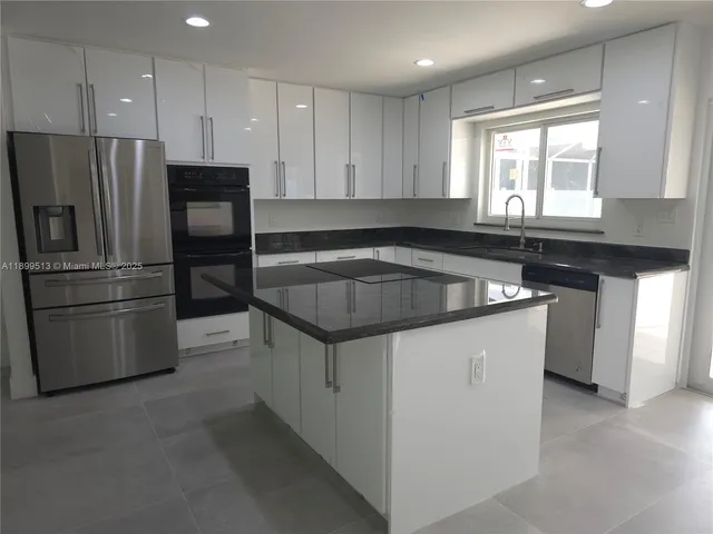 $799,900 | South Beach - St. Lucie County, Fort Pierce, FL 34949