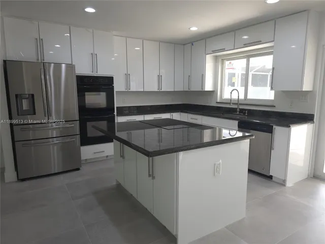 $799,900 | South Beach - St. Lucie County, Fort Pierce, FL 34949