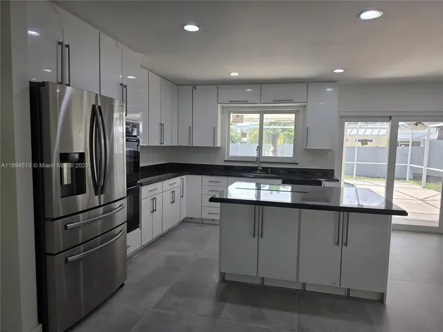 $799,900 | South Beach - St. Lucie County, Fort Pierce, FL 34949