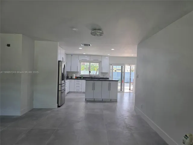 $799,900 | South Beach - St. Lucie County, Fort Pierce, FL 34949