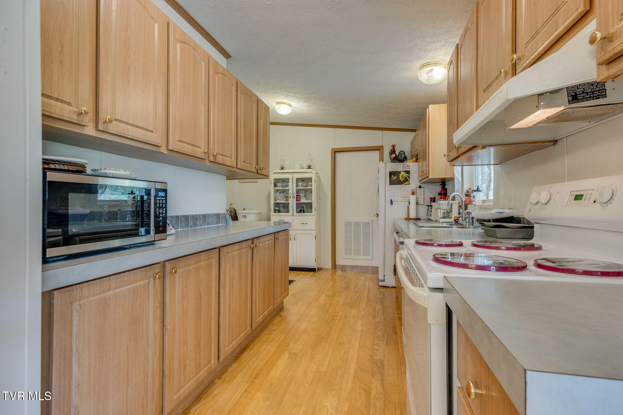 392 Elbert Ramsey Road Clinchco, VA 24226 - Photo 11 of 26 008