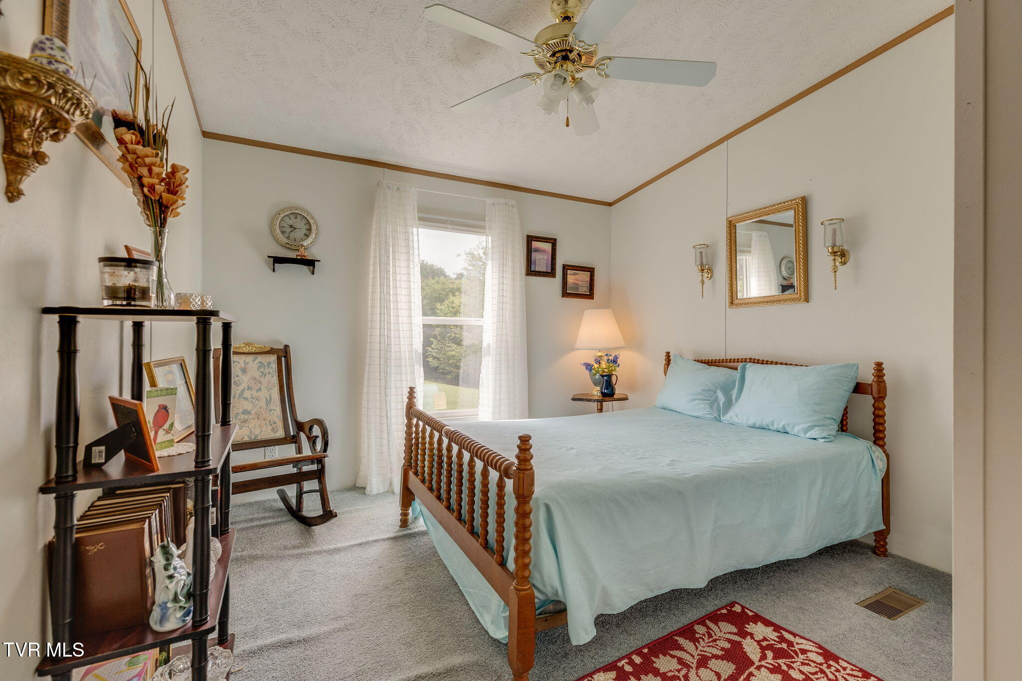 392 Elbert Ramsey Road Clinchco, VA 24226 - Photo 18 of 26 014