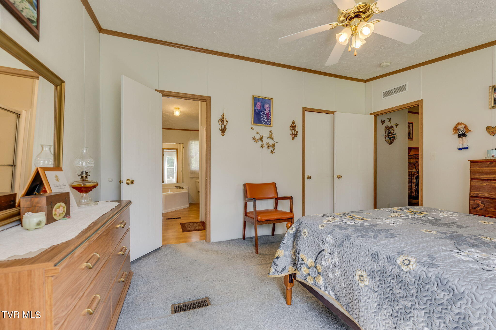 392 Elbert Ramsey Road Clinchco, VA 24226 - Photo 19 of 26 012