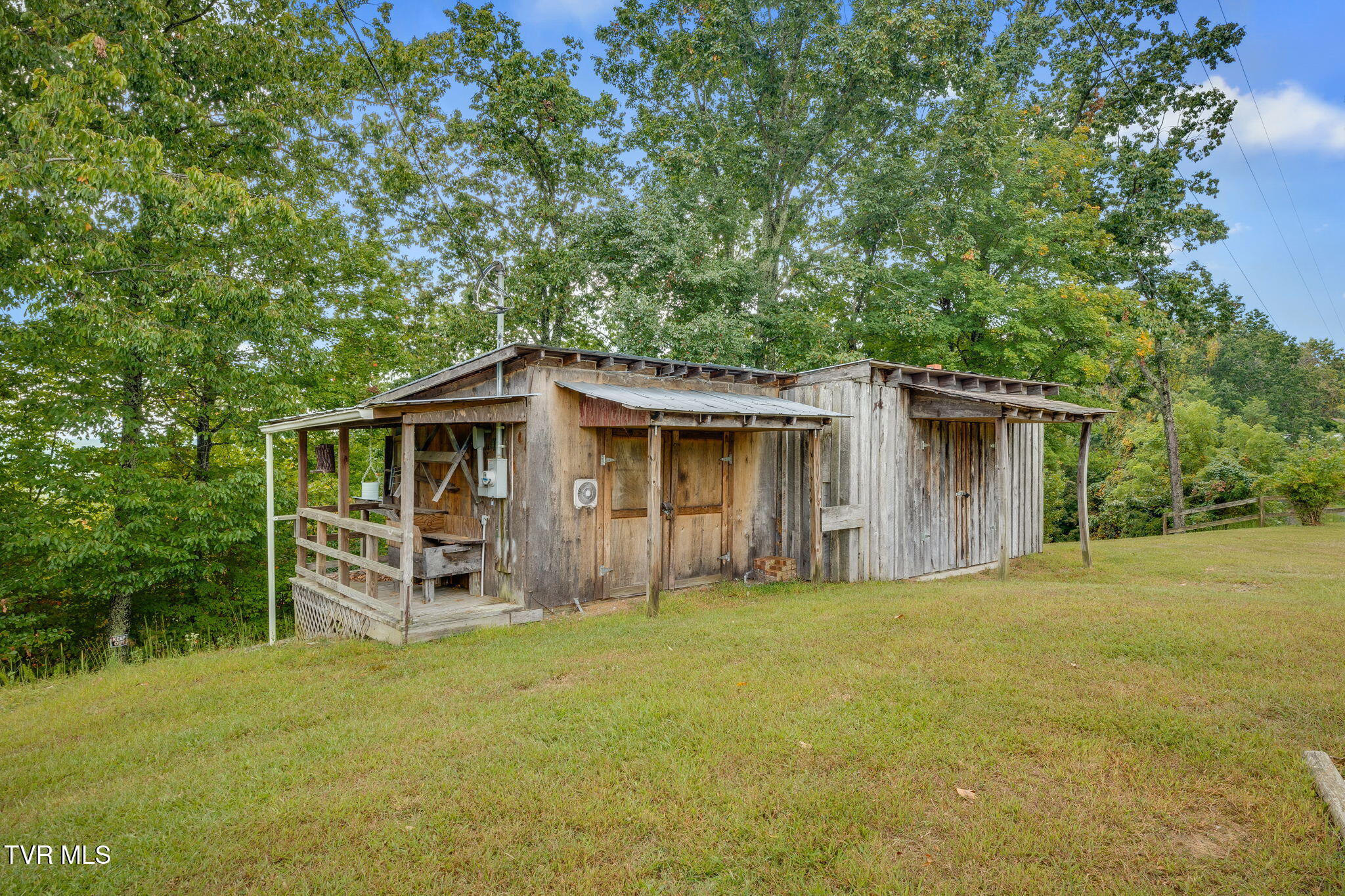 392 Elbert Ramsey Road Clinchco, VA 24226 - Photo 26 of 26 024