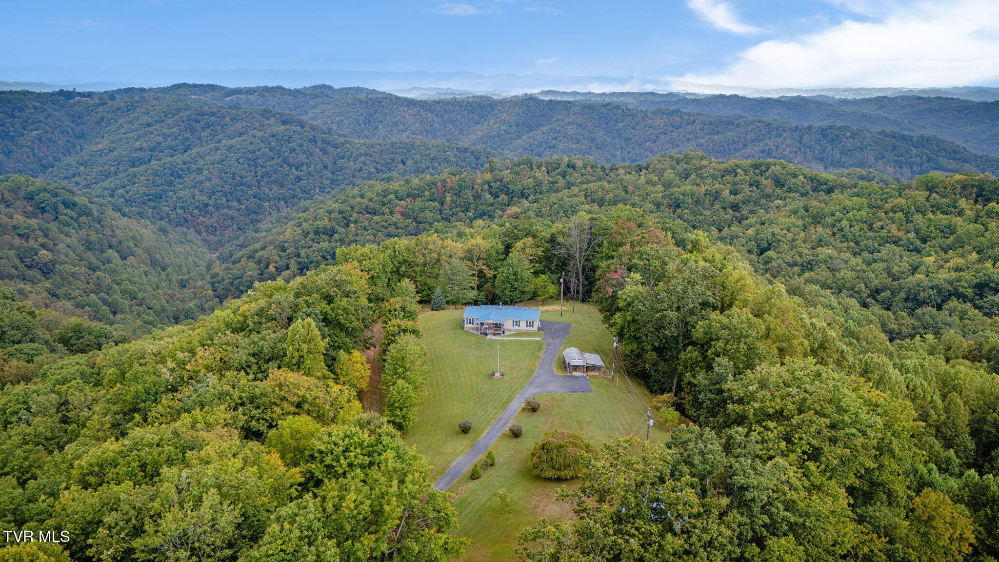 392 Elbert Ramsey Road Clinchco, VA 24226 - Photo 5 of 26 102