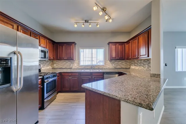 $1,650 | 6328 Desert Leaf Street, Unit 101, North Las Vegas, NV 89081