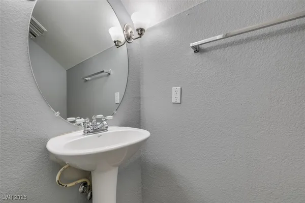 $1,650 | 6328 Desert Leaf Street, Unit 101, North Las Vegas, NV 89081