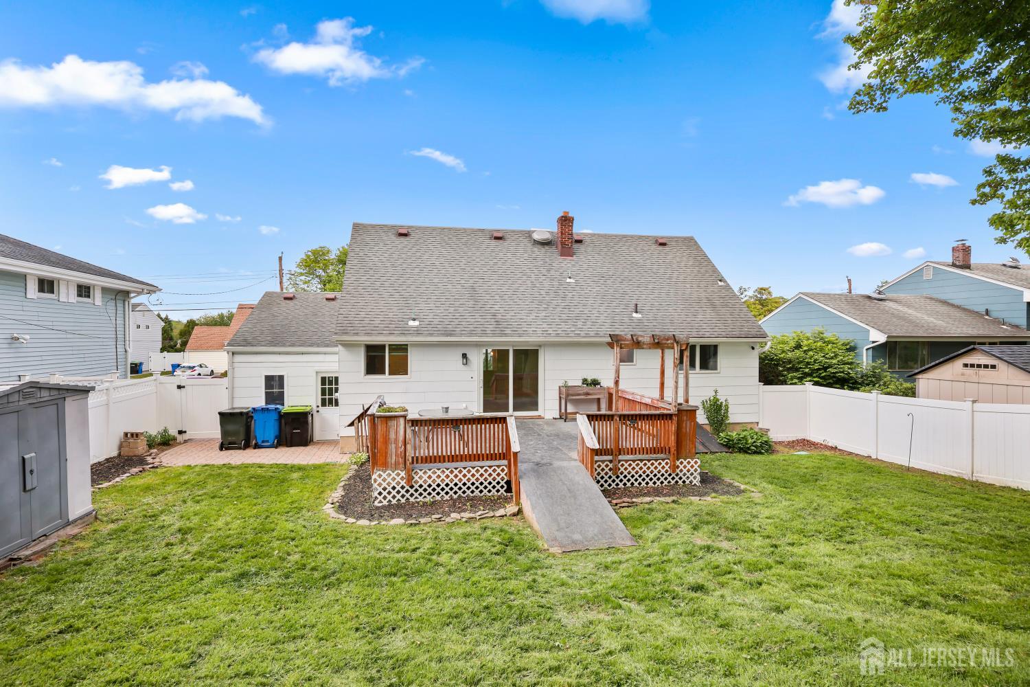 16 Venus Road South Amboy, NJ 08879 - Photo 28 of 31