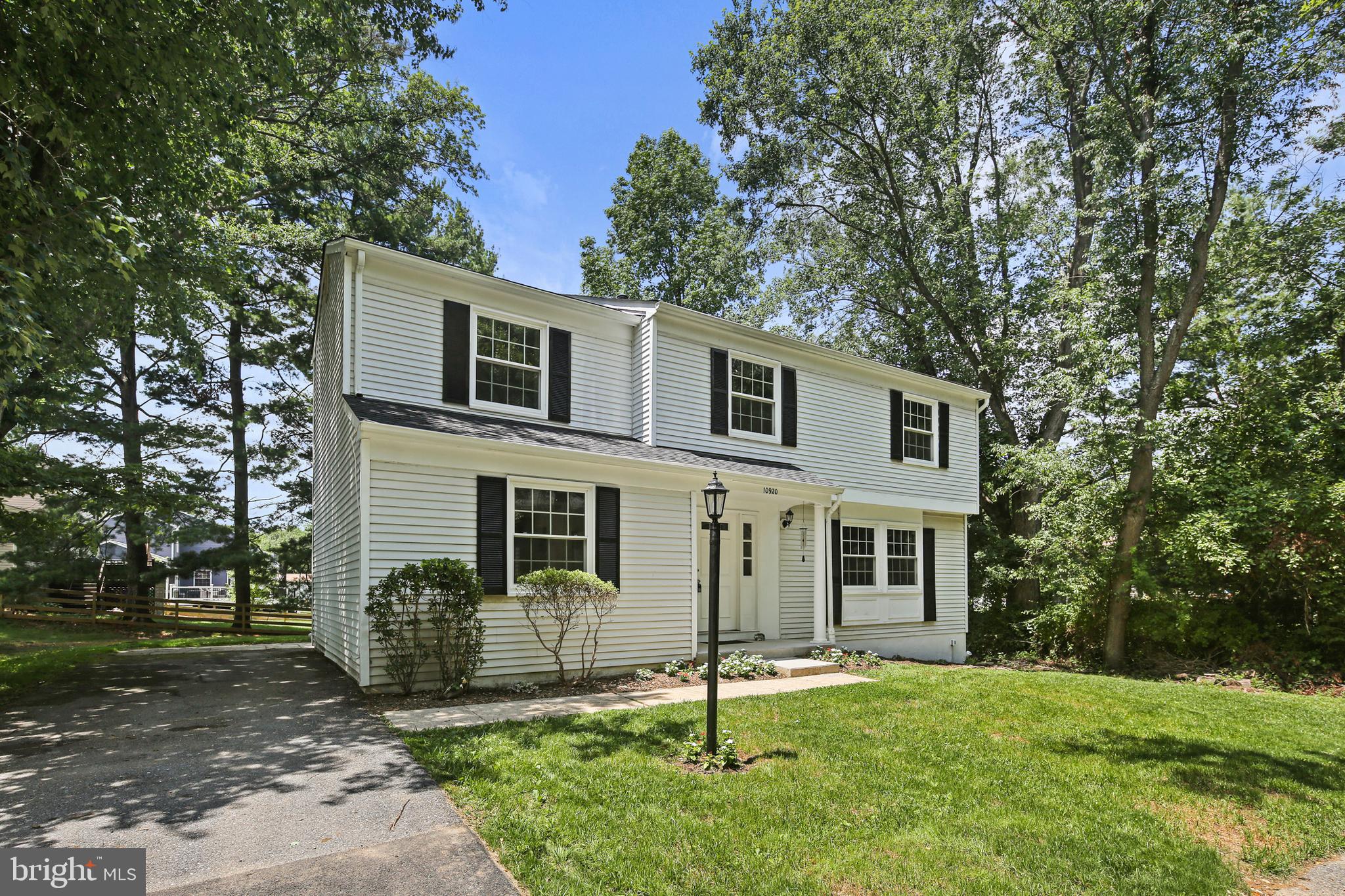 10920 Rock Coast Road Columbia, MD 21044 - Photo 3 of 40 Gallery Image 3