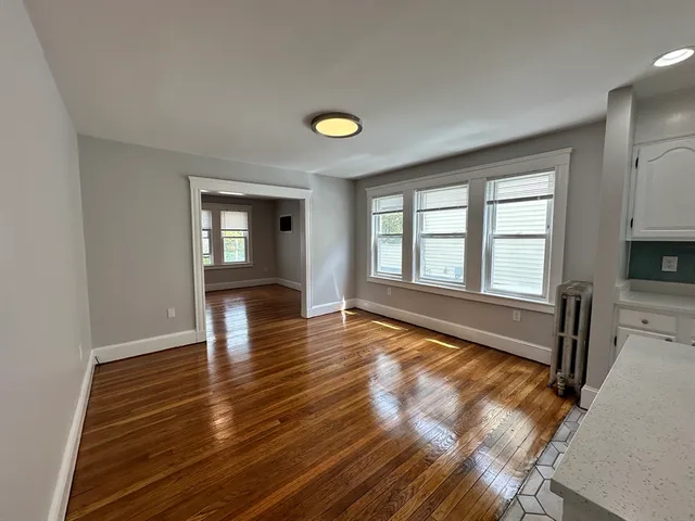 $3,200 | 159 Boston Avenue, Unit 1, Somerville, MA 02144