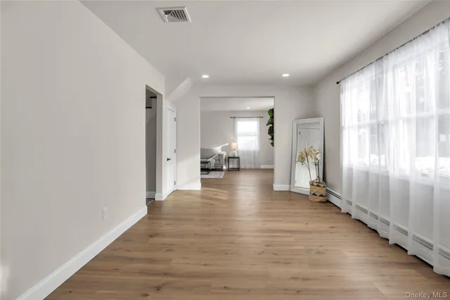 $799,000 | 37 Malvern Lane, Stony Brook, NY 11790