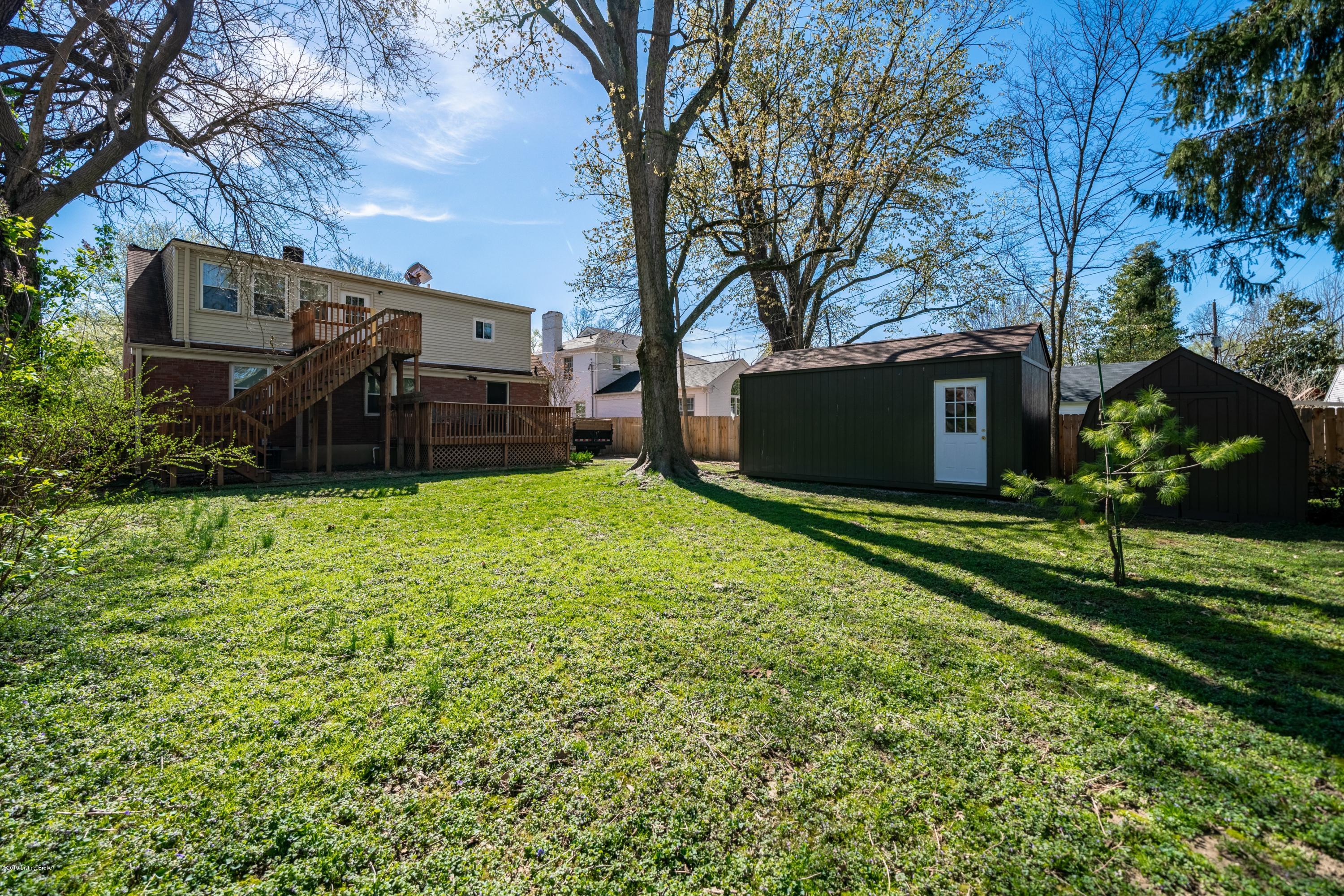 224 Ring Road Louisville, KY 40207 - Photo 38 of 47 224 Ring Rd 11094