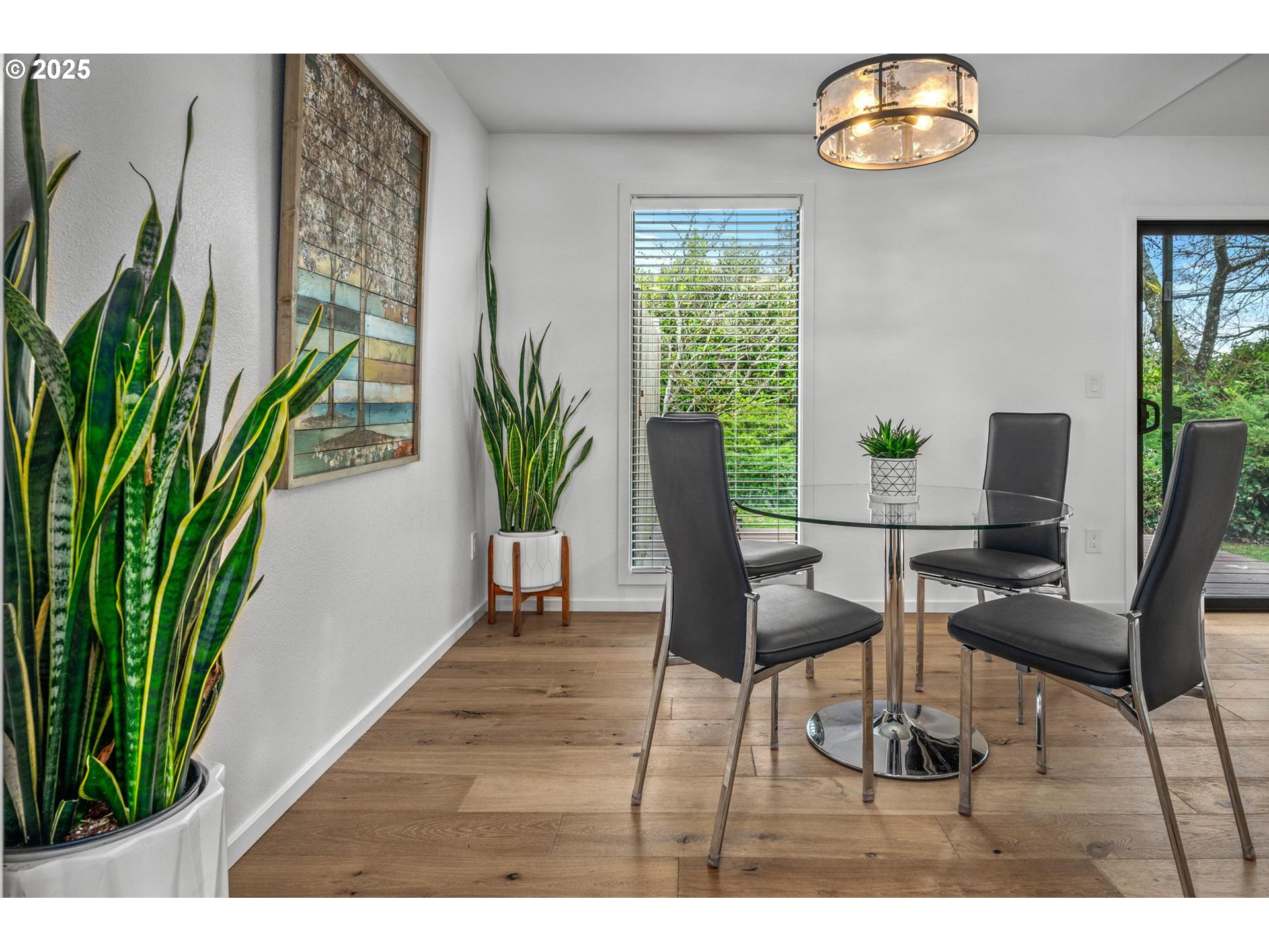 7904 Southwest Scholls Ferry Road Beaverton, OR 97008 - Photo 11 of 34 Gallery Image 11