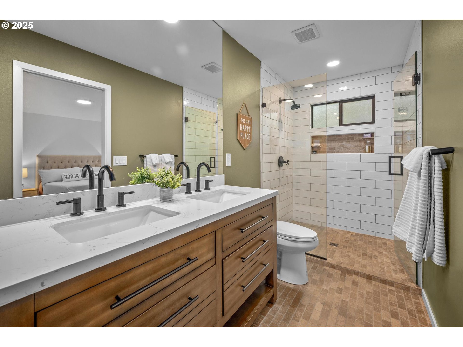 7904 Southwest Scholls Ferry Road Beaverton, OR 97008 - Photo 21 of 34 Gallery Image 21