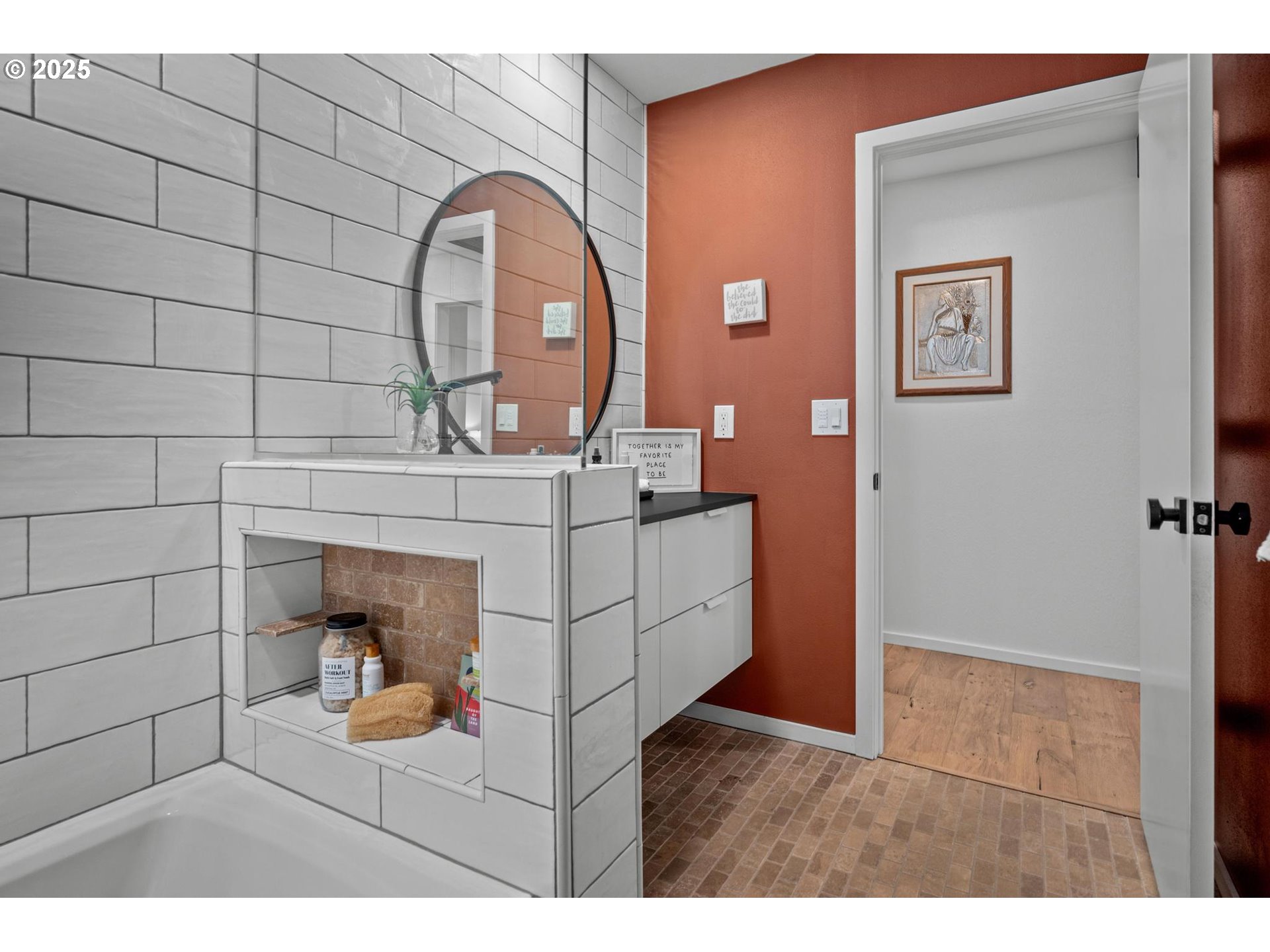 7904 Southwest Scholls Ferry Road Beaverton, OR 97008 - Photo 28 of 34 Gallery Image 28