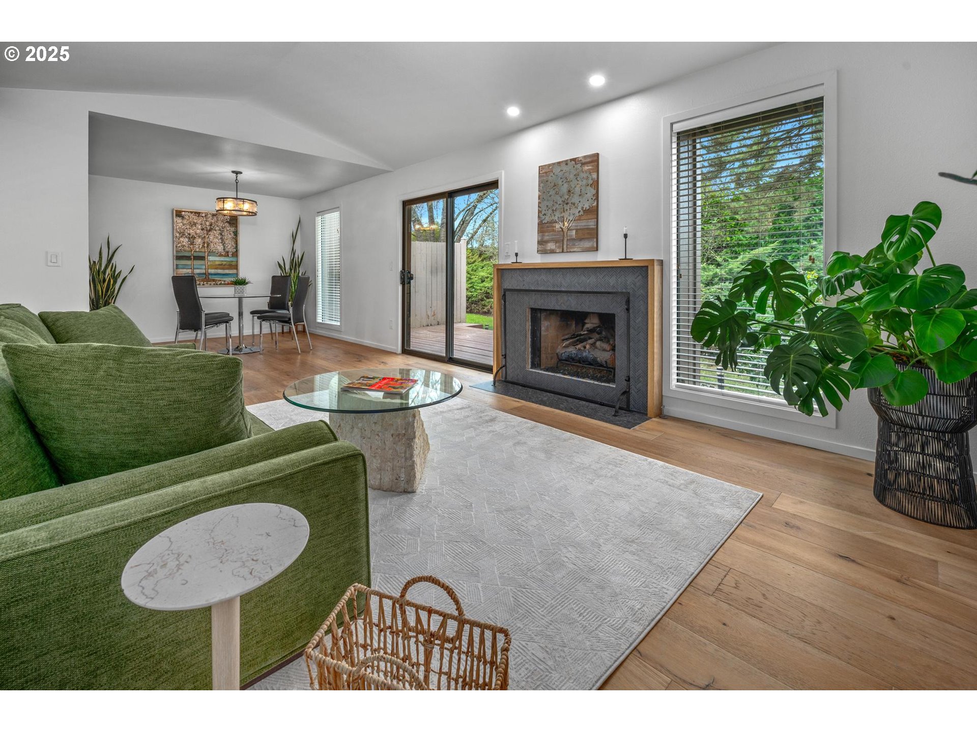 7904 Southwest Scholls Ferry Road Beaverton, OR 97008 - Photo 7 of 34 Gallery Image 7