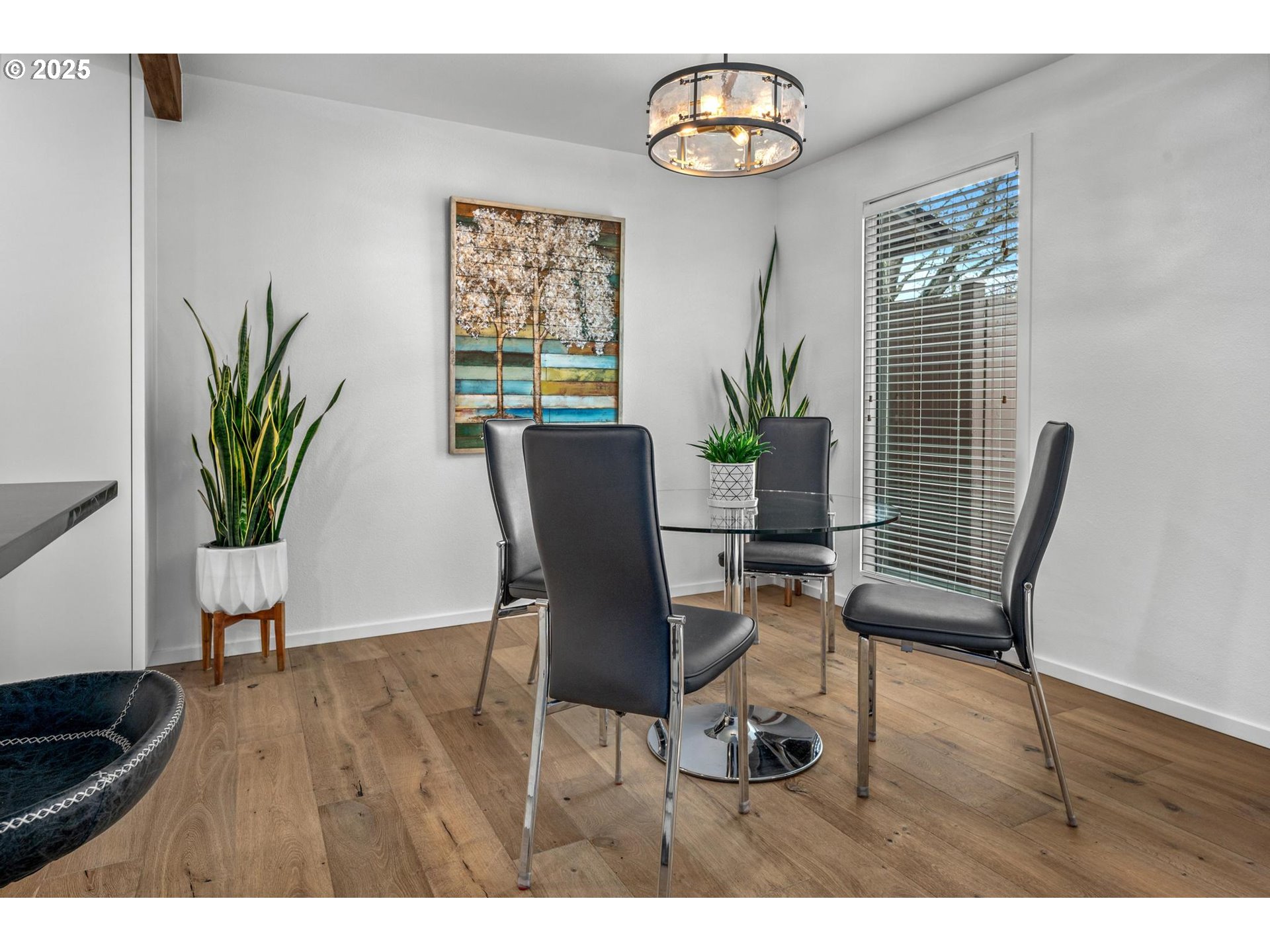 7904 Southwest Scholls Ferry Road Beaverton, OR 97008 - Photo 10 of 34 Gallery Image 10